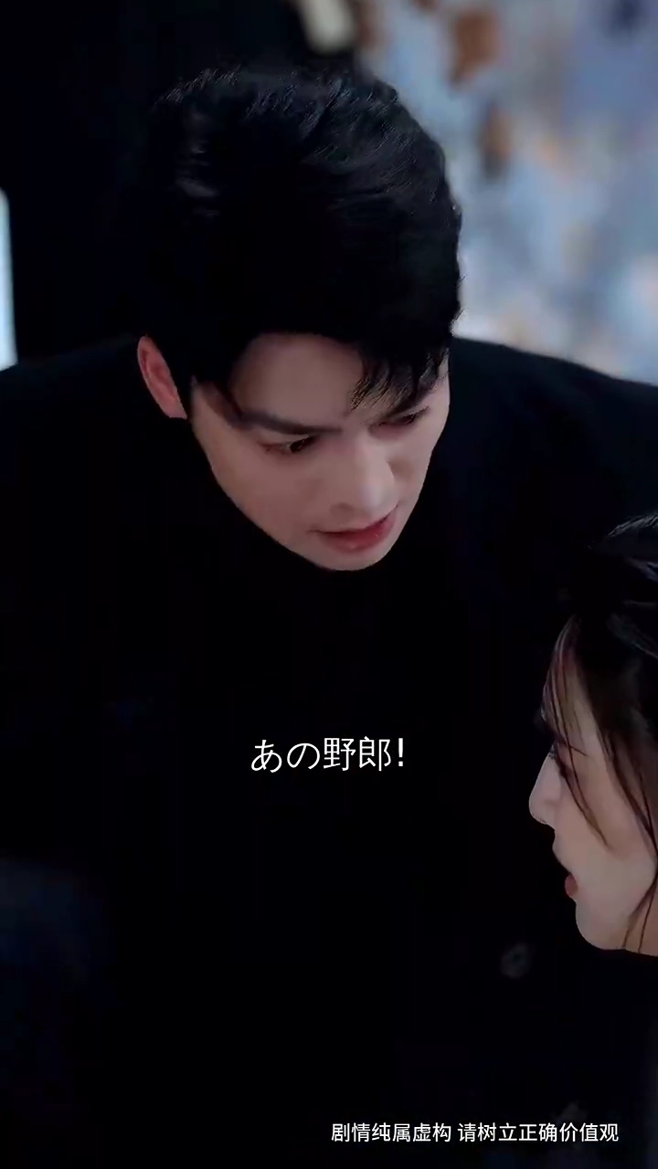 絹の手袋をしたほくろ写真