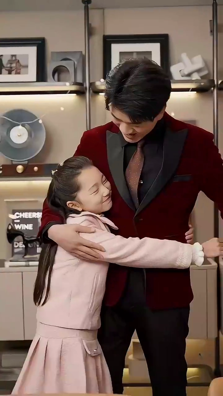 捨てた旦那が、勝ち組だった件写真