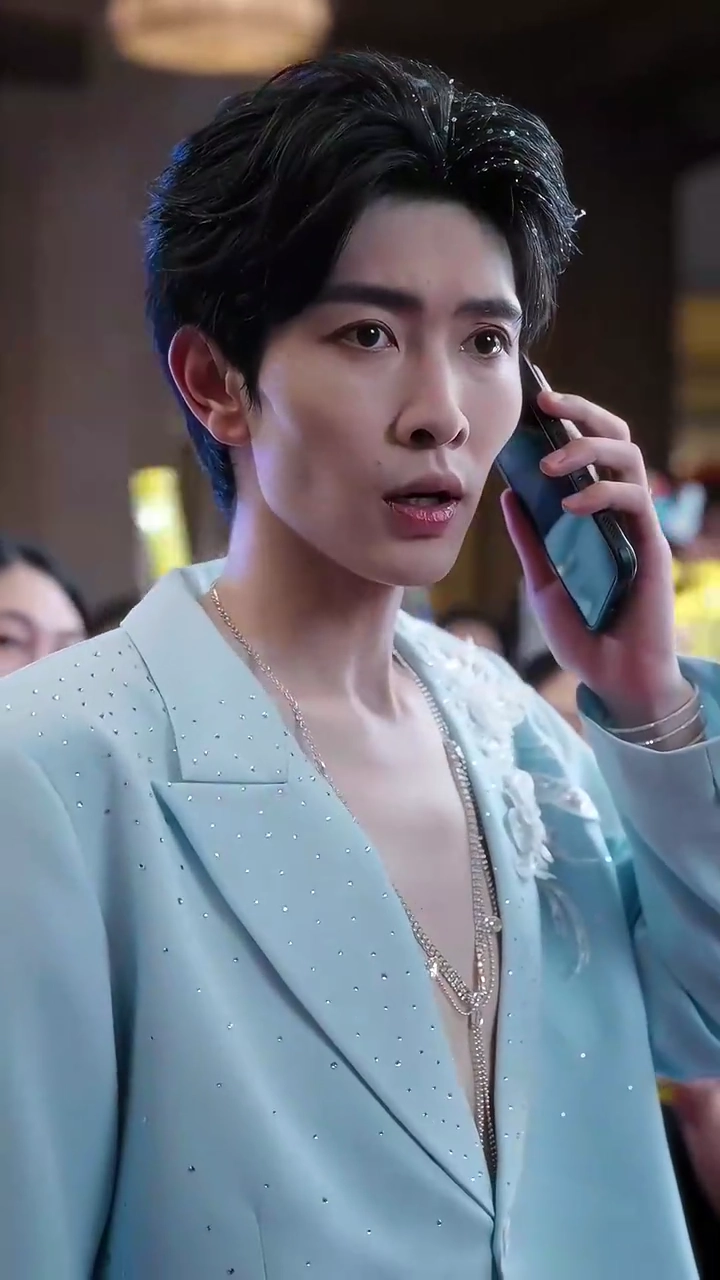 踊る私の運命-大富豪の三兄弟-写真