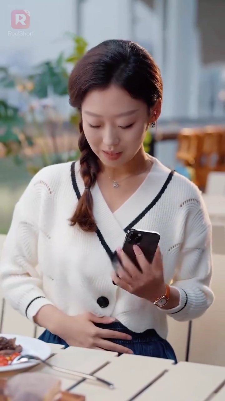 ภรรยาลับของมหาเศรษฐีรูปภาพ