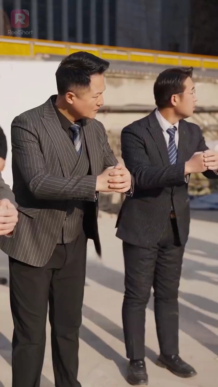 พ่อบอดี้การ์ดจอมแกร่งรูปภาพ