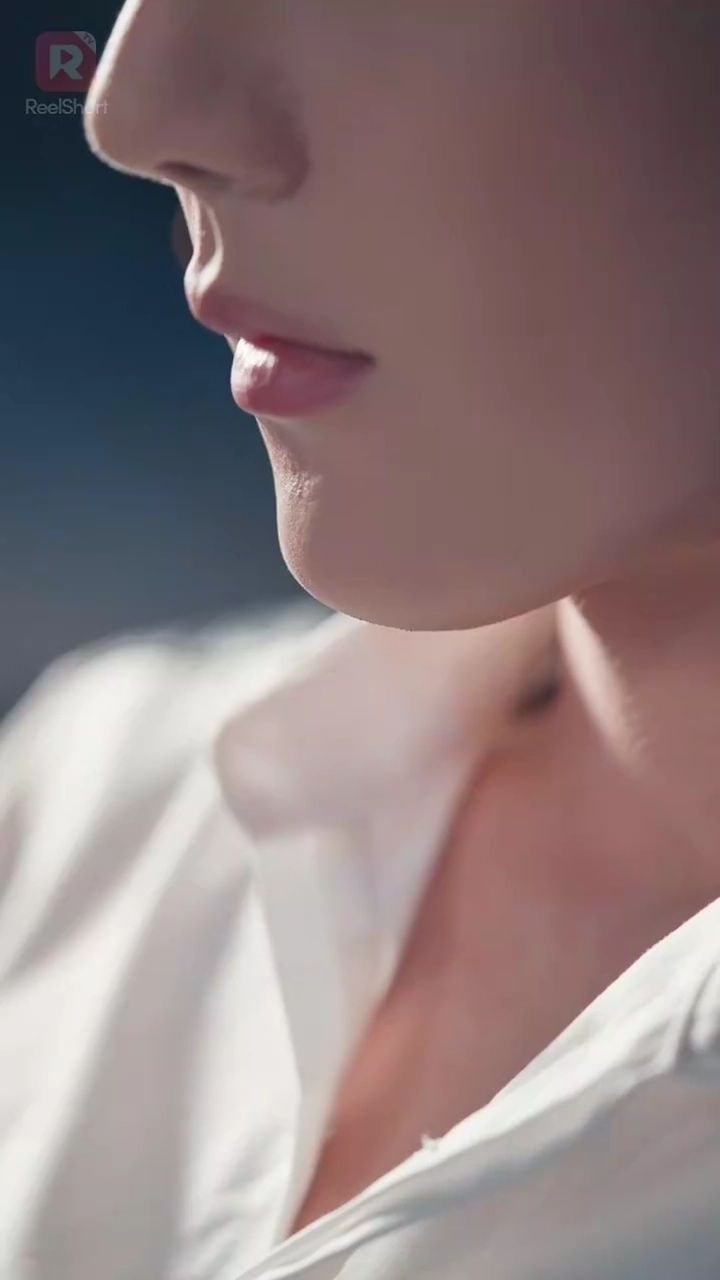 (พากย์) จมดิ่งในราตรีขาวรูปภาพ