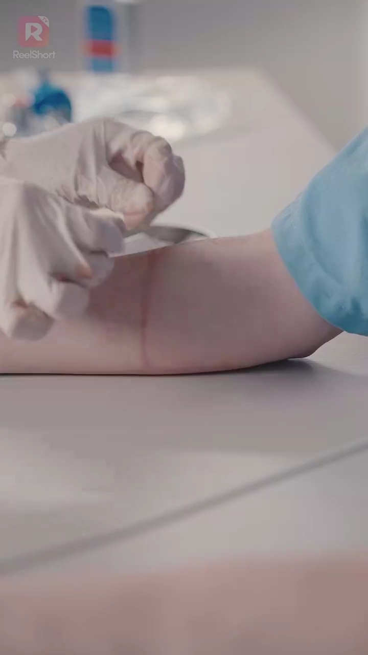 การกลับมาของทายาทผู้สูงส่งรูปภาพ