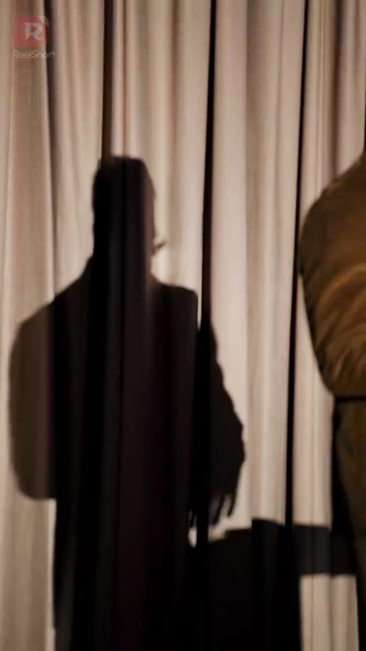 (พากย์) รักต้องห้ามกับอาจารย์ของฉันรูปภาพ