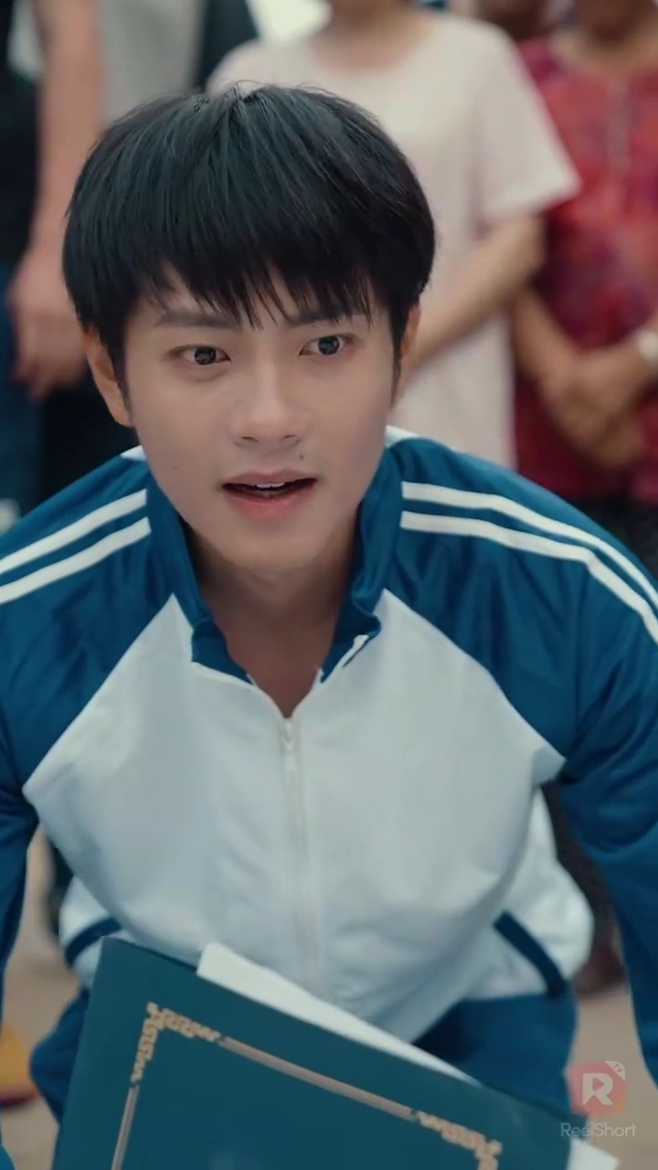 ใบไม้หวนคืนสู่รากเหง้ารูปภาพ