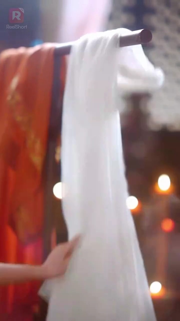 จักรพรรดิตัวปลอมรูปภาพ