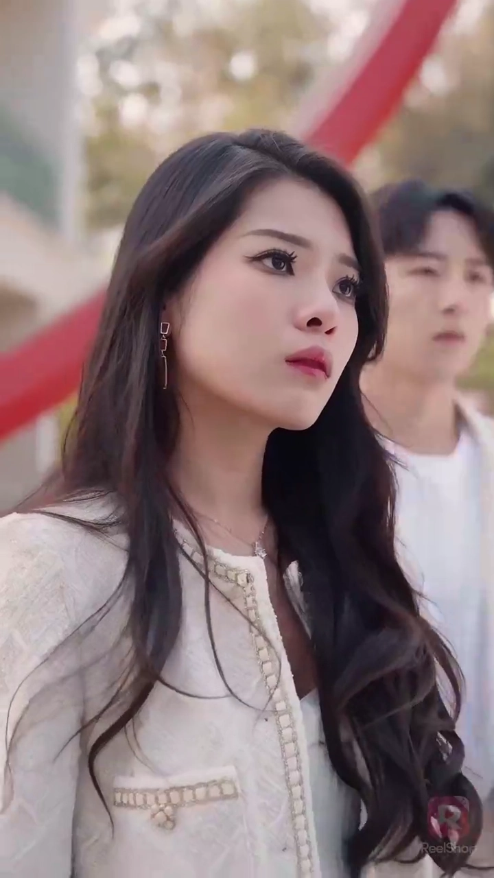 Kegilaan Pernikahan Kilat Sang CEOfoto