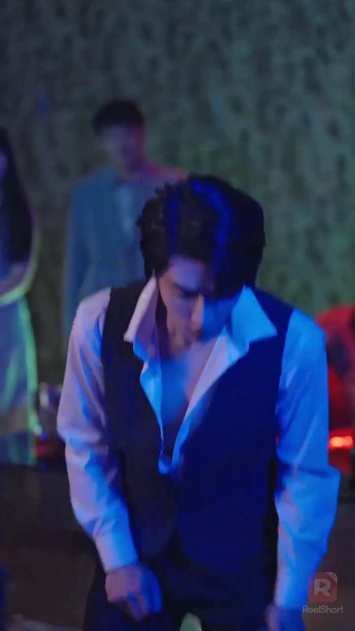 Menjadi Miliarder Sebagai Kekasih CEOfoto