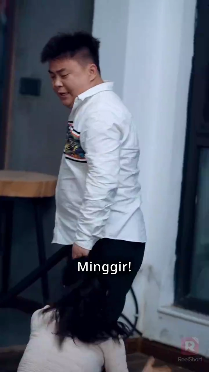 Sekretaris Mencintai Sang CEOfoto