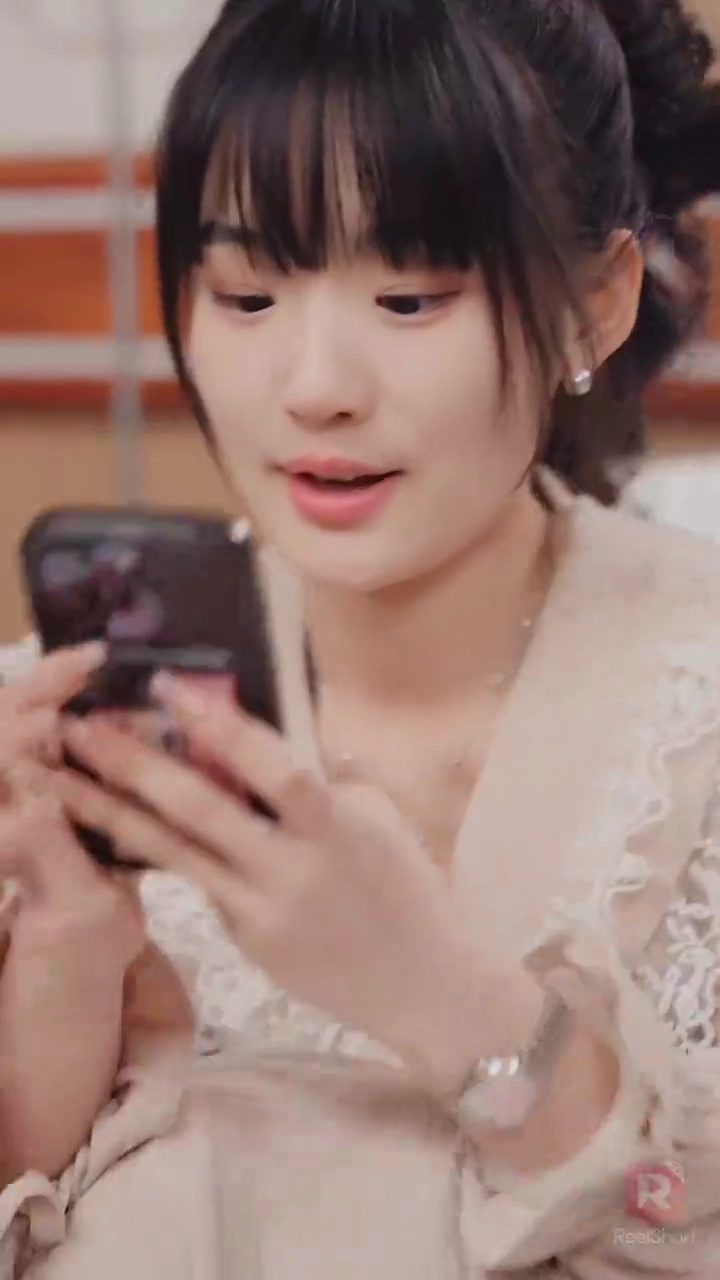 Mantan Suami Meragukan Identitas Pewarisku？foto