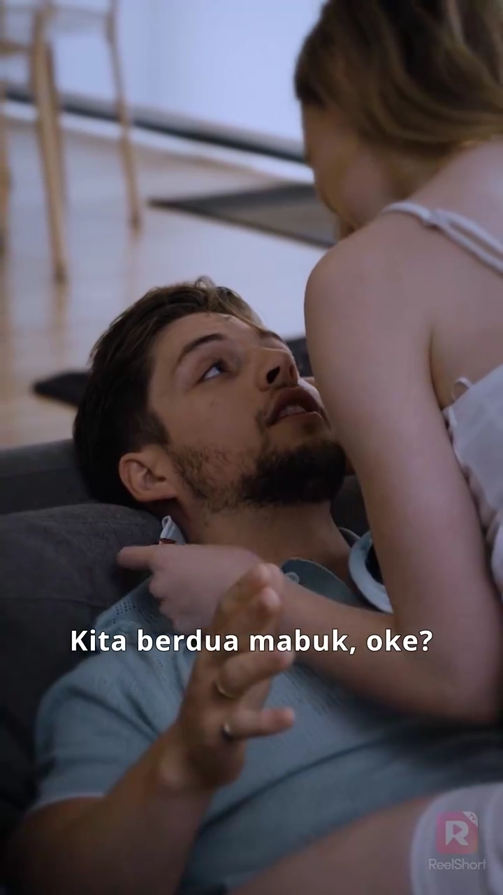 Aku Menikah Kilat dengan Sahabatku?!foto