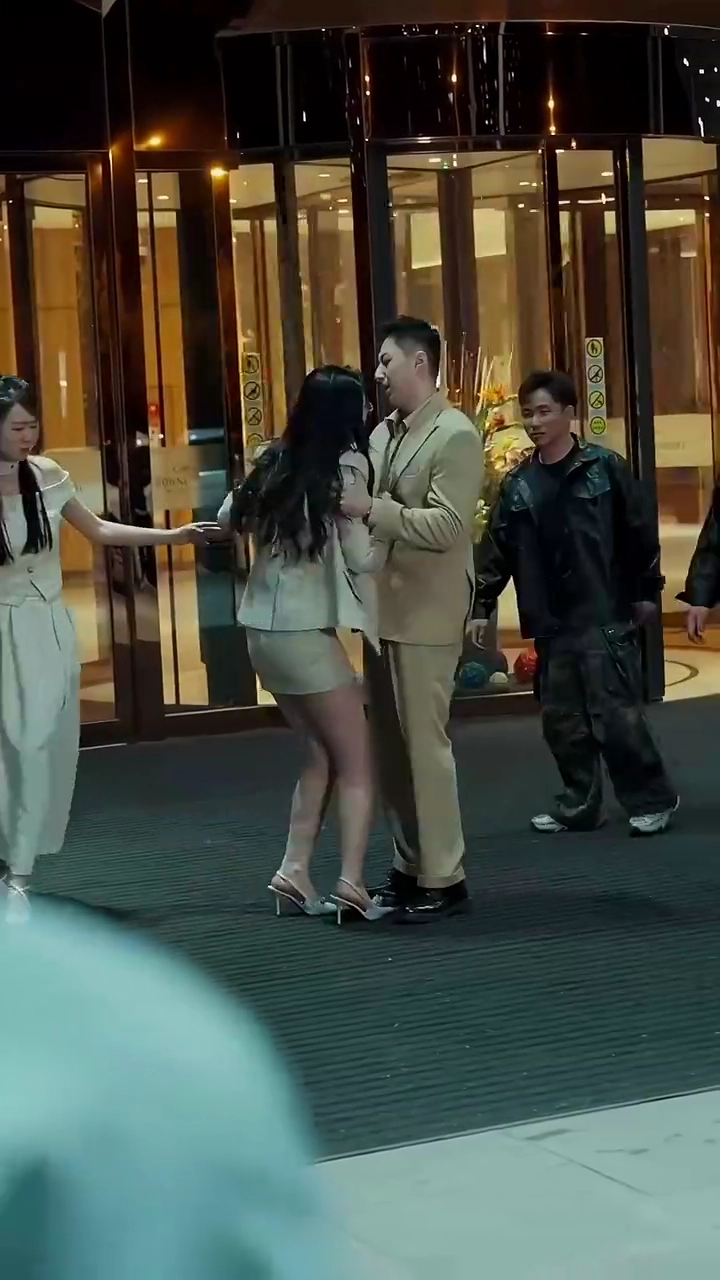 Le Garde du Corps et sa PDGPhoto