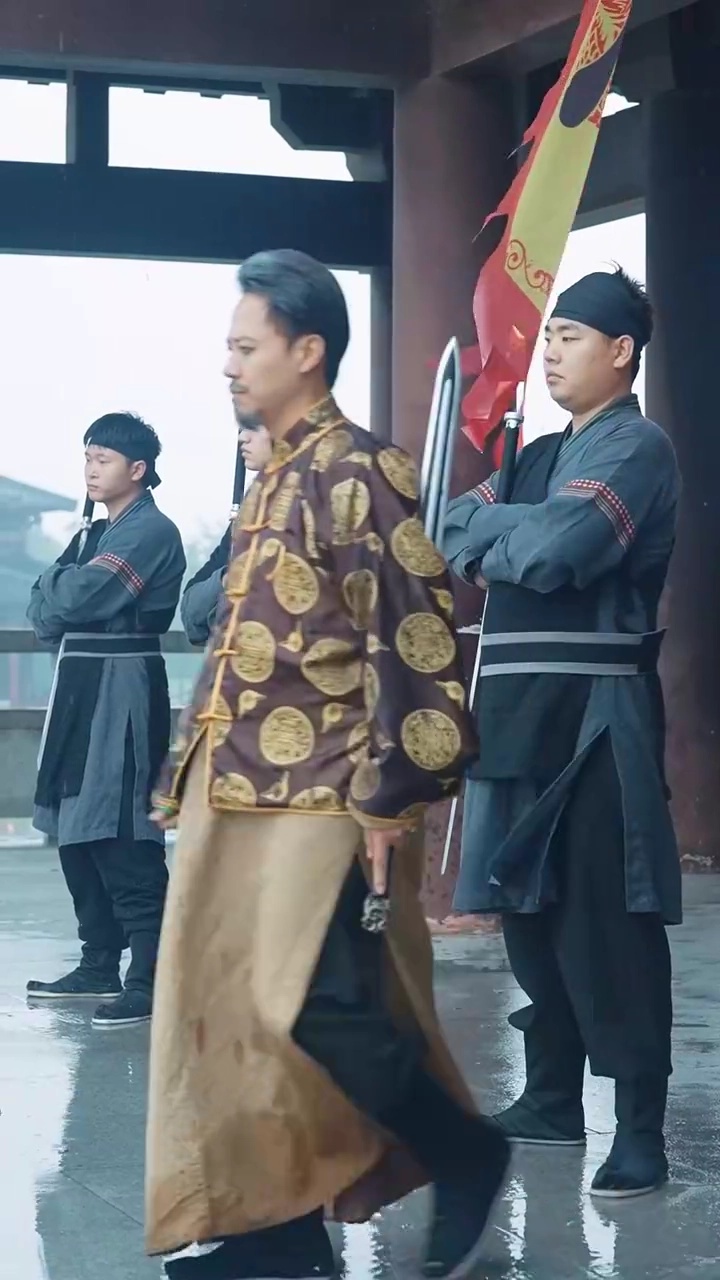 He Is Sword GodPhoto