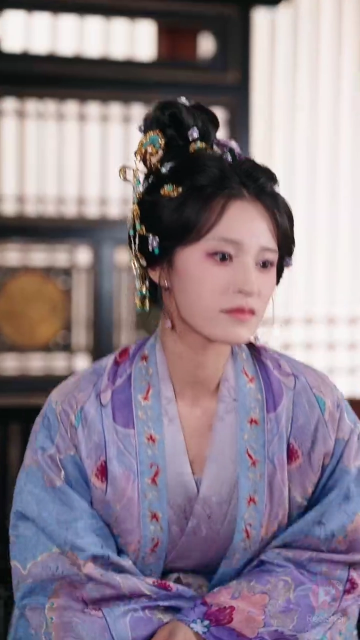 (พากย์)บุตรีอนุชิงขึ้นเป็นเจ้าเรือนรูปภาพ