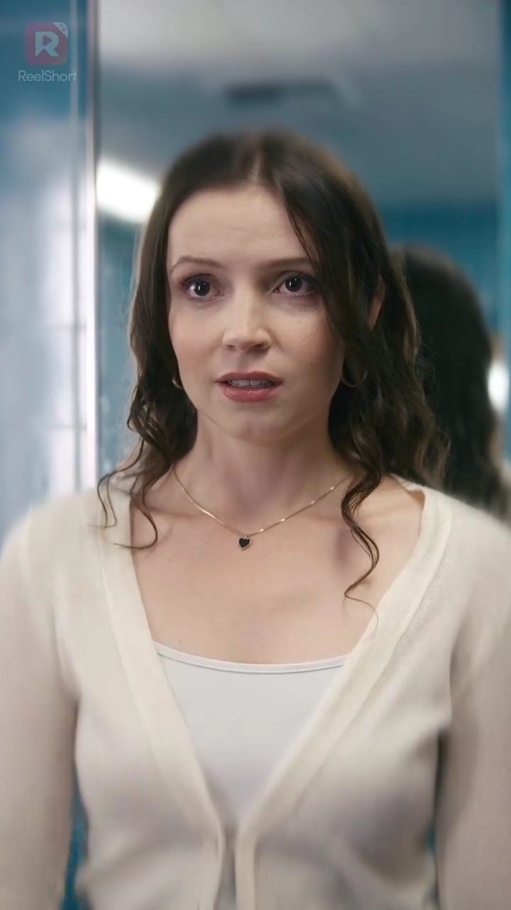 ฉันท้องกับแด๊ดดี้ซีอีโอจอมโหดรูปภาพ