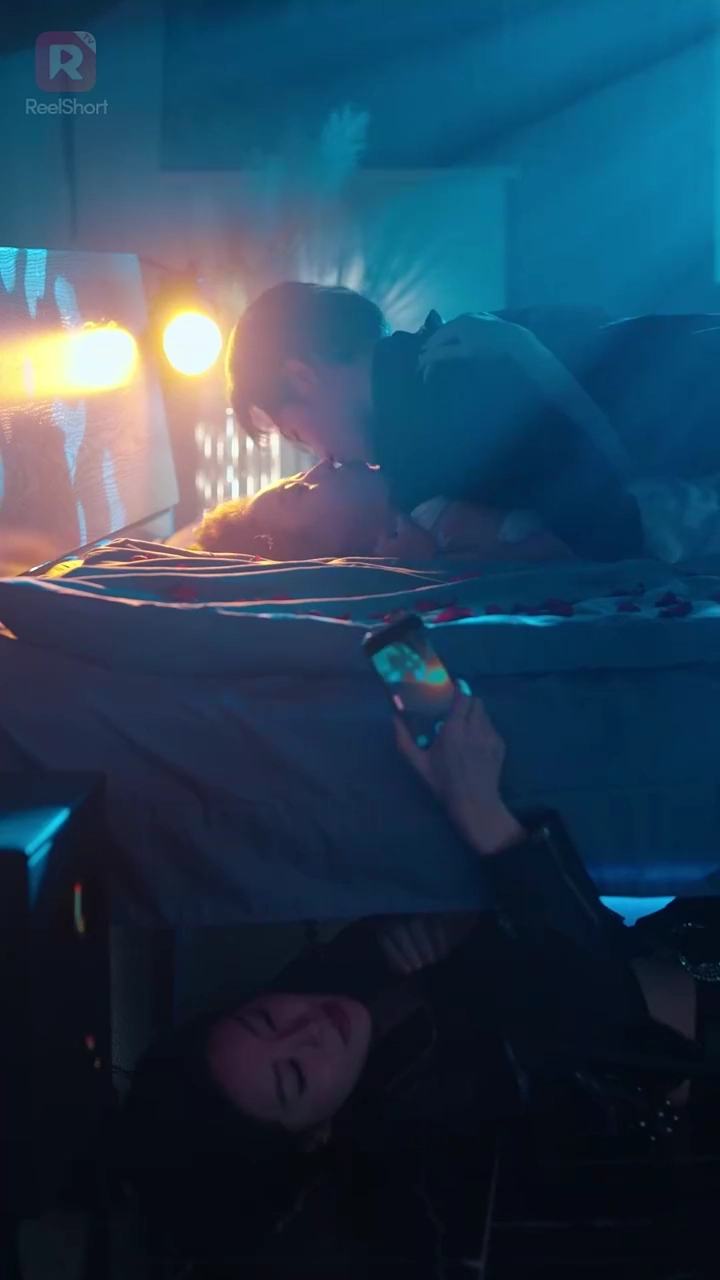 คู่หมั้นทรยศ จูงมือรัชทายาทรูปภาพ