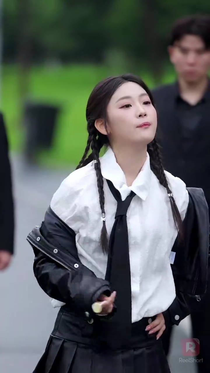 เจ้าหญิงมาเฟียสุดหวานของศาสตราจารย์ลุครูปภาพ