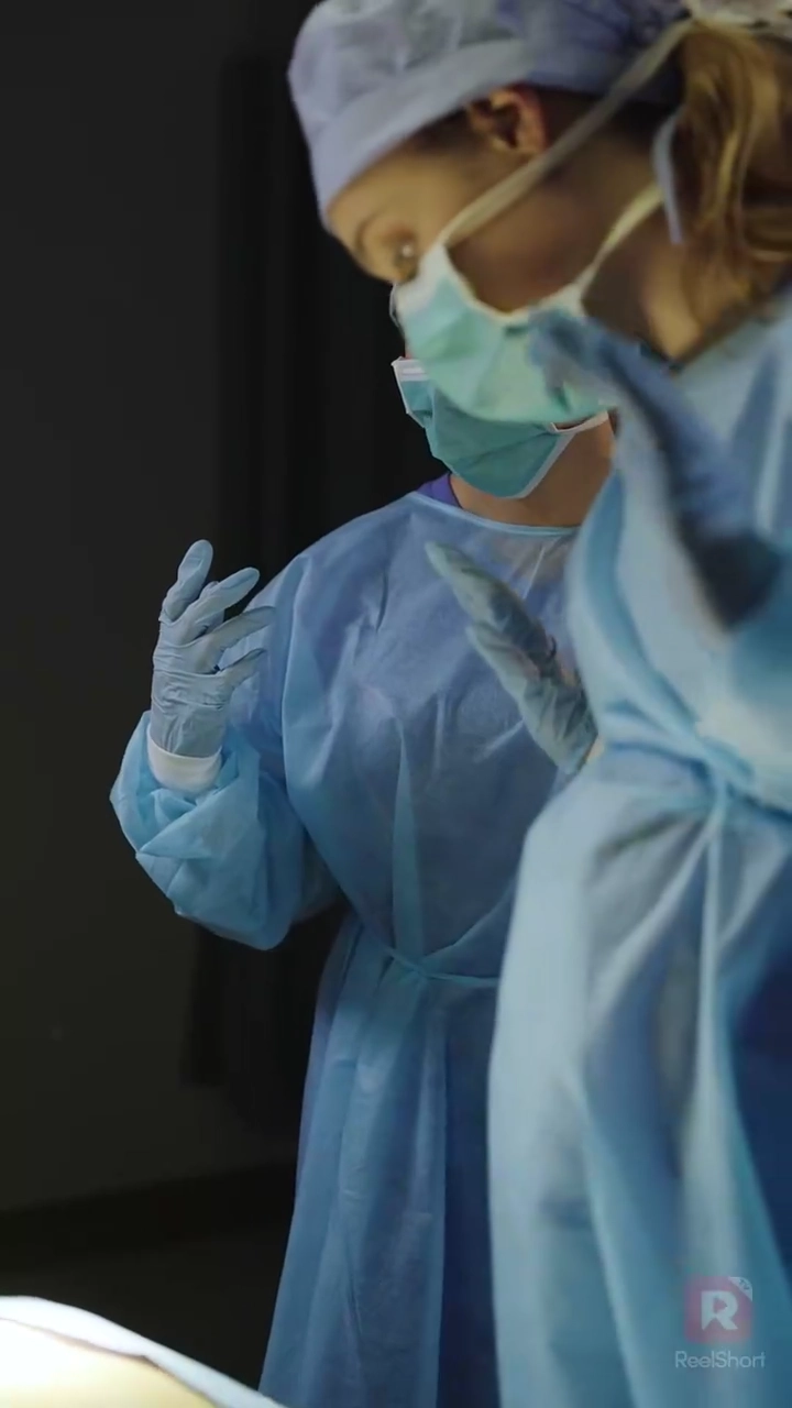 ภรรยาหย่าร้างคือศัลยแพทย์อัจฉริยะรูปภาพ