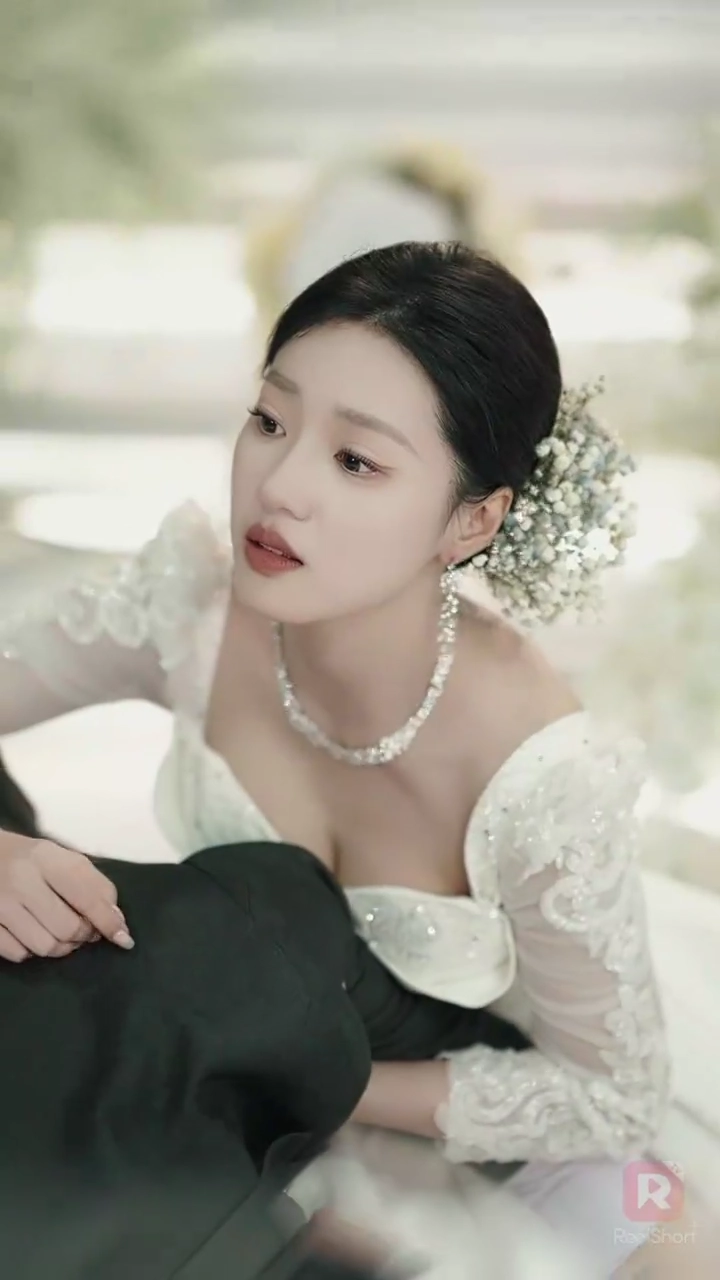 คมมีดแห่งการแก้แค้น: แม่เลี้ยงยาพิษรูปภาพ