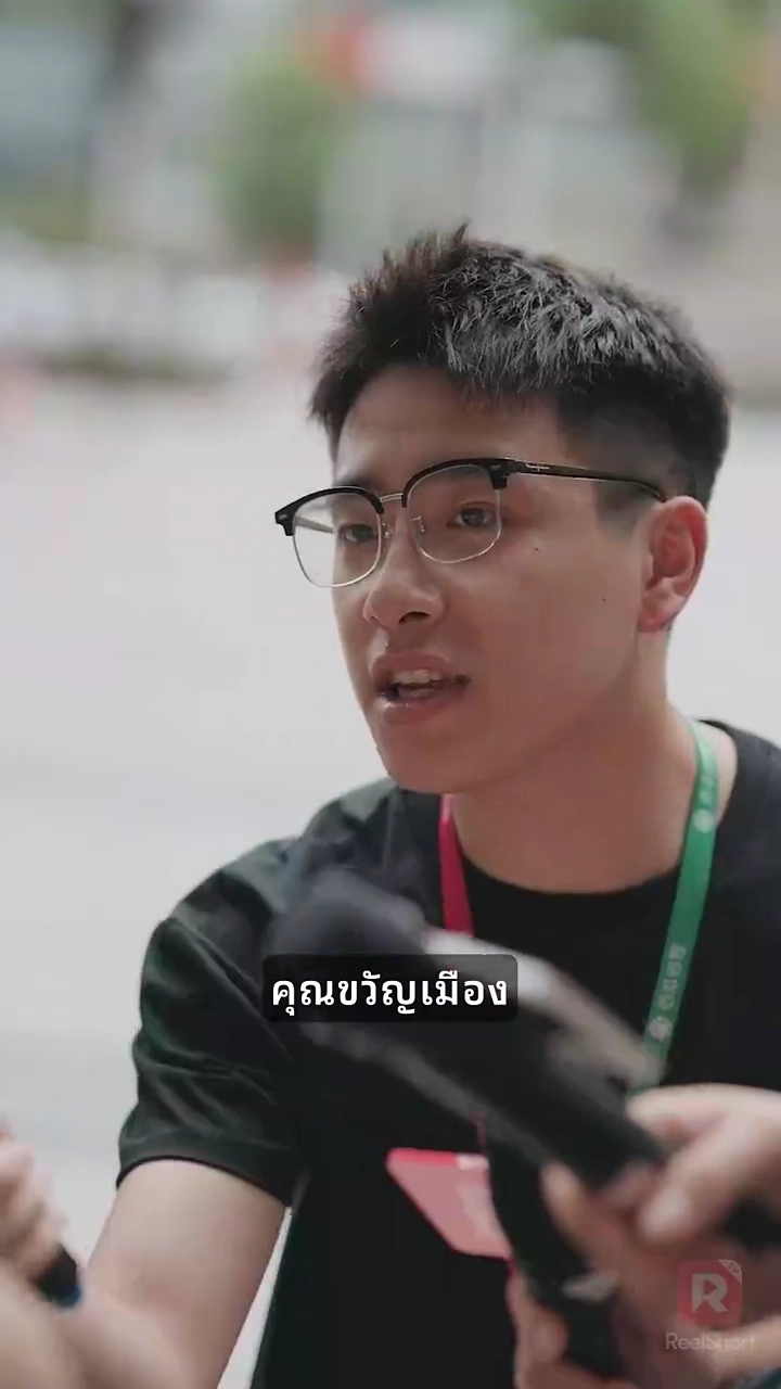 ถนนกลับบ้านยาวรูปภาพ