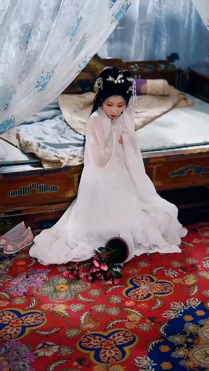 Cinta Terbagi Duafoto