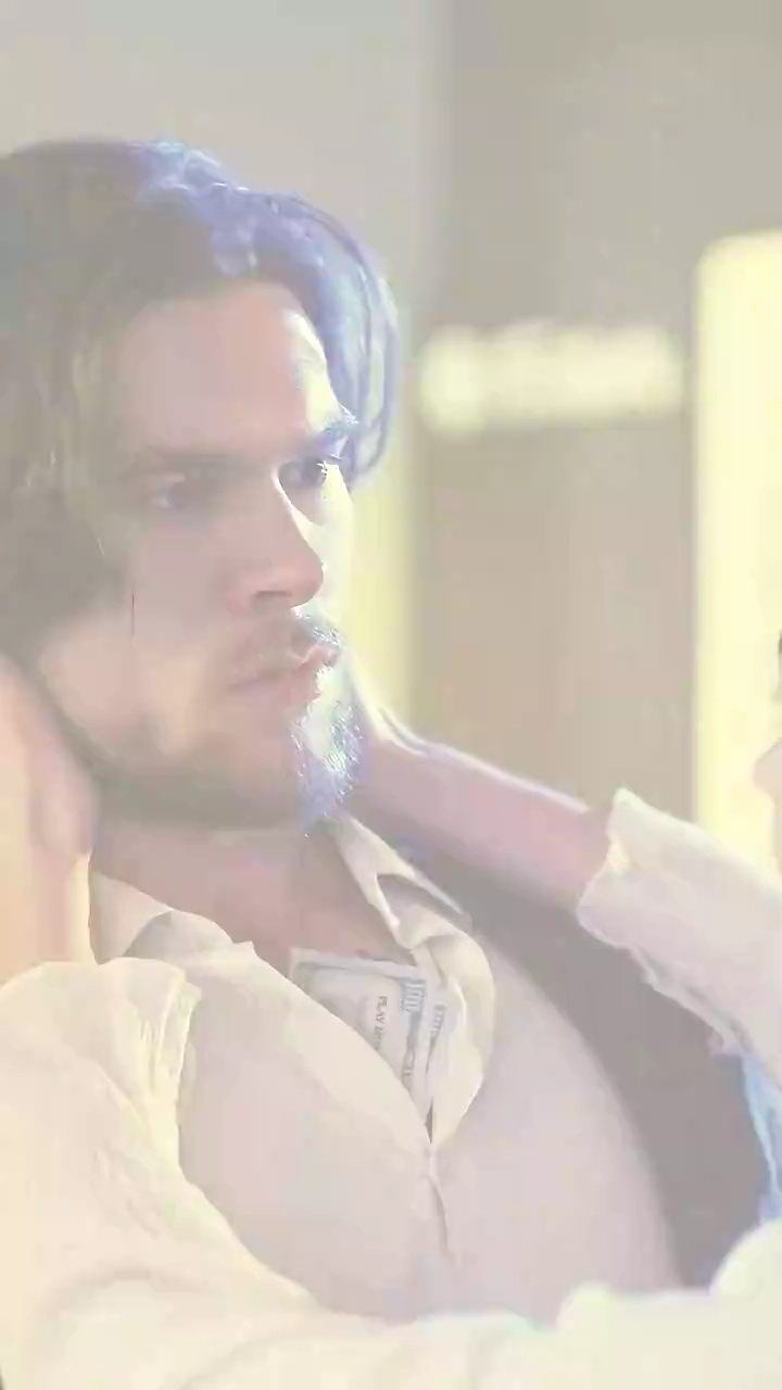 Memungut CEO Miliarder Menjadi Suamifoto