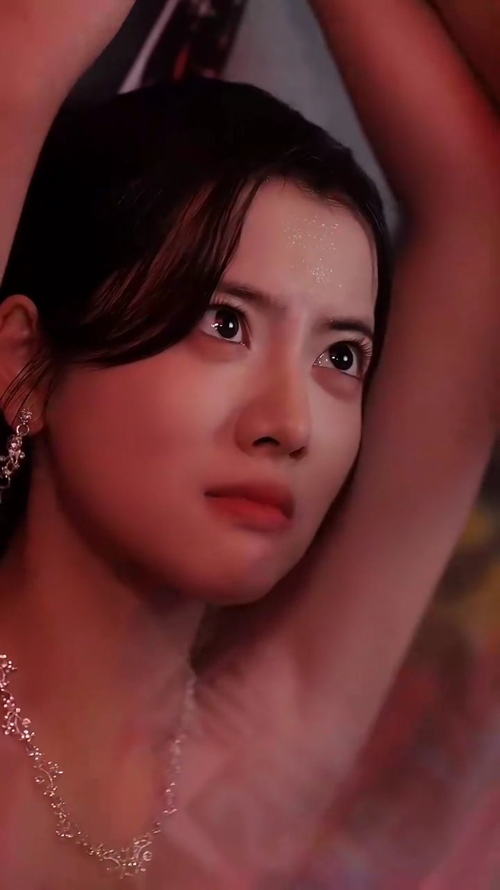 Pelukan Sang Pelarianfoto