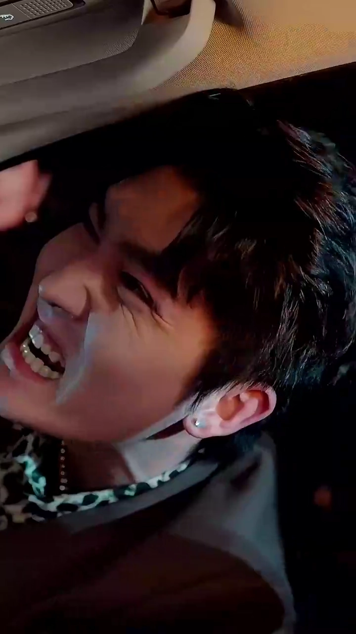 悔い改めた後私は実の息子だけを溺愛した写真