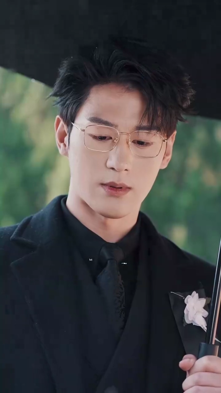 月明りの下の愛写真