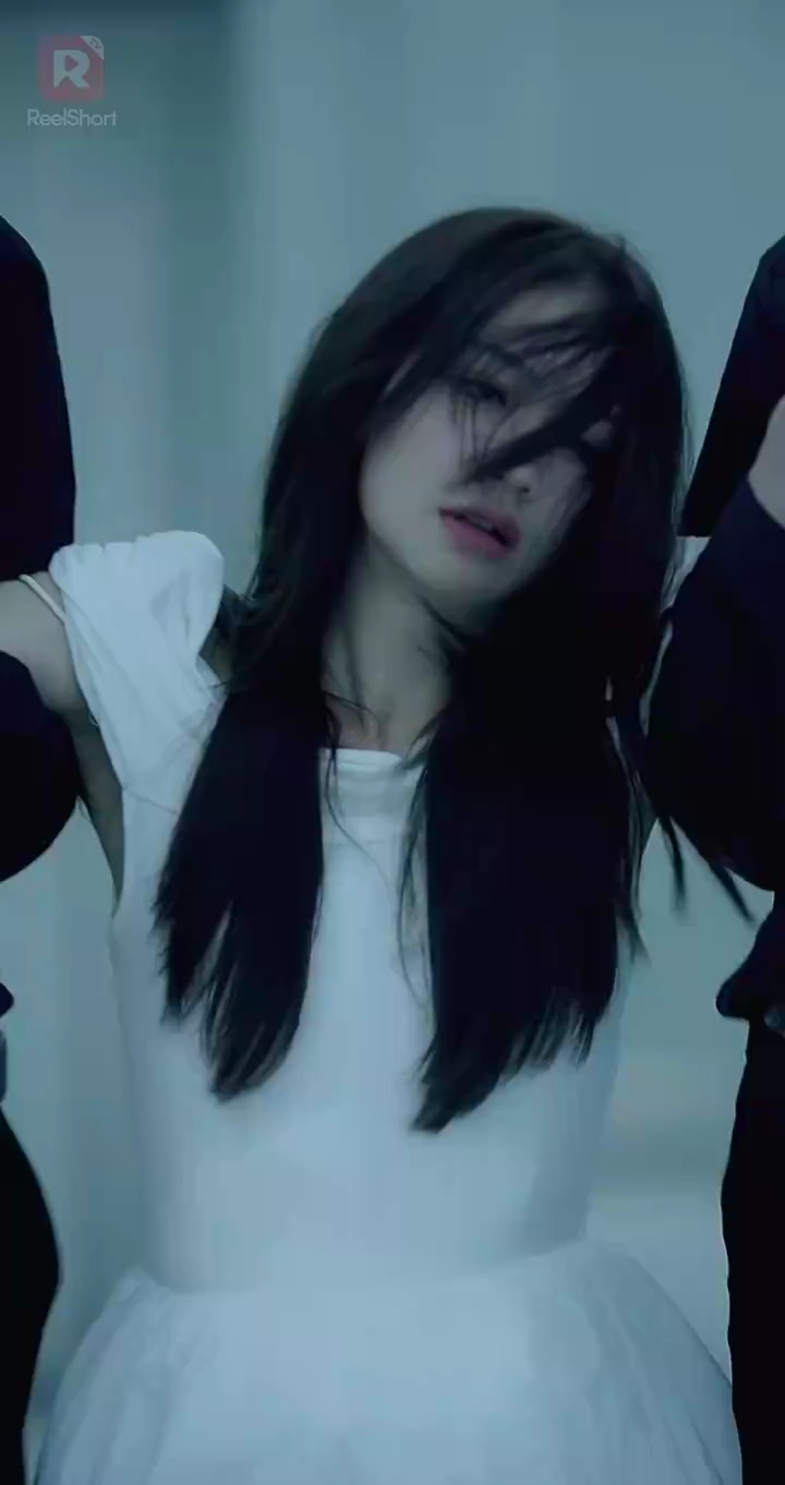 CEOへの甘い復讐写真