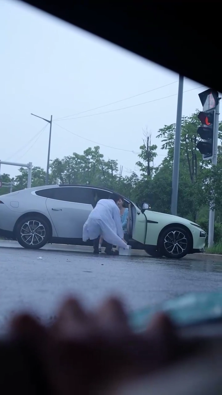 旦那の白月光写真