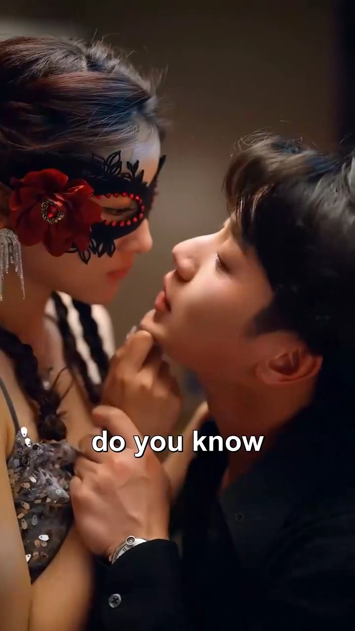 七夕祭、強気な総裁に求婚され写真