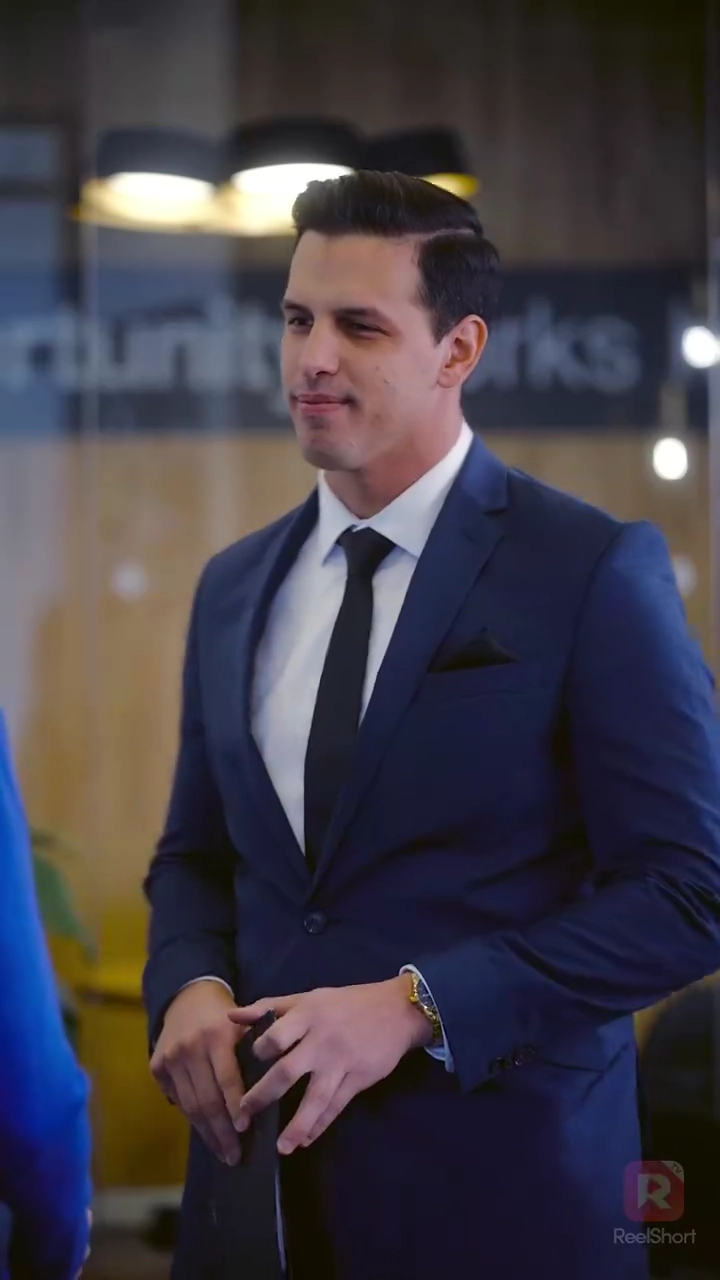 億万長者に溺愛されて困ってます写真