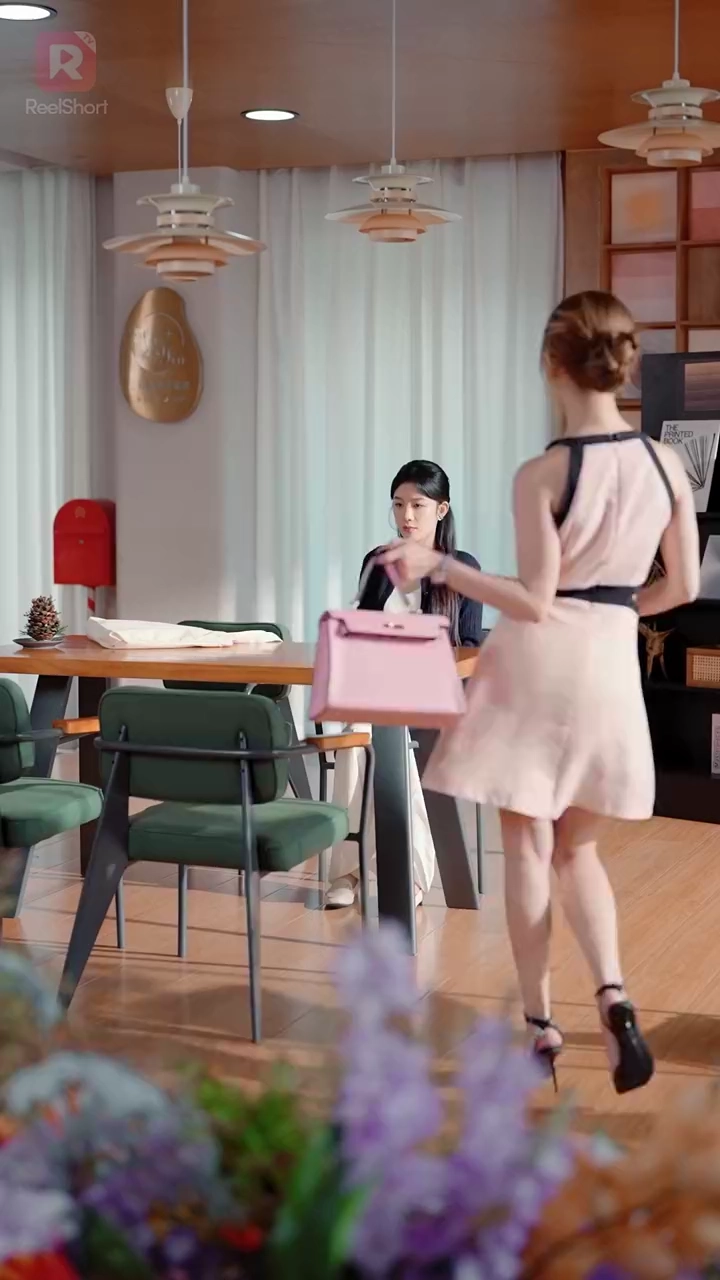 二度と戻らない！ 浮気夫にサヨナラ写真