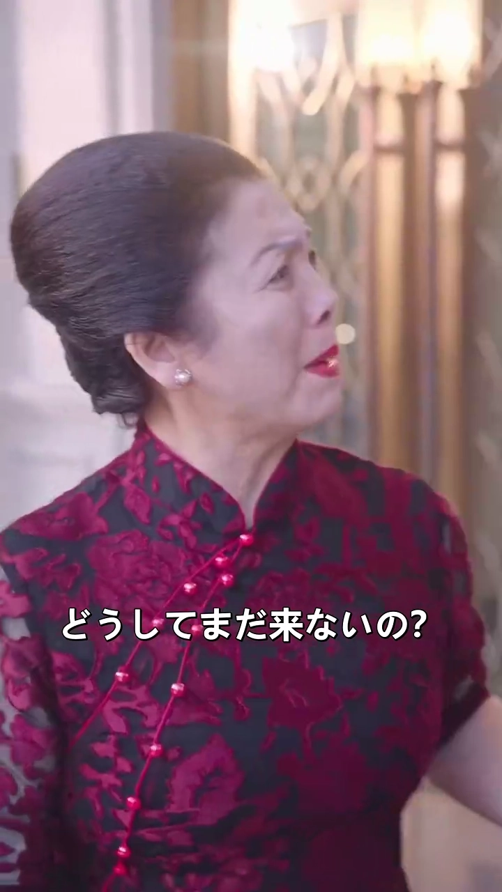 結婚式の逃亡日に一緒に暮らすCEOを捕まえた写真