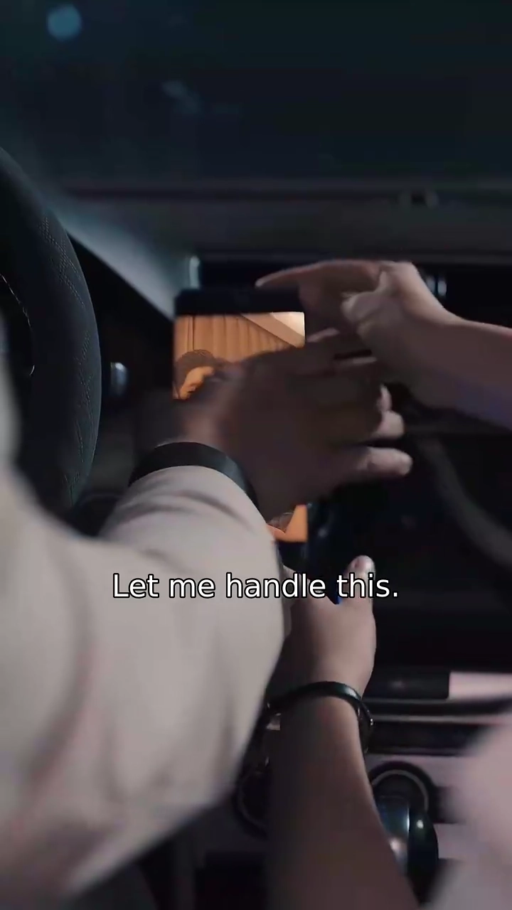 Scavenger QueenPhoto