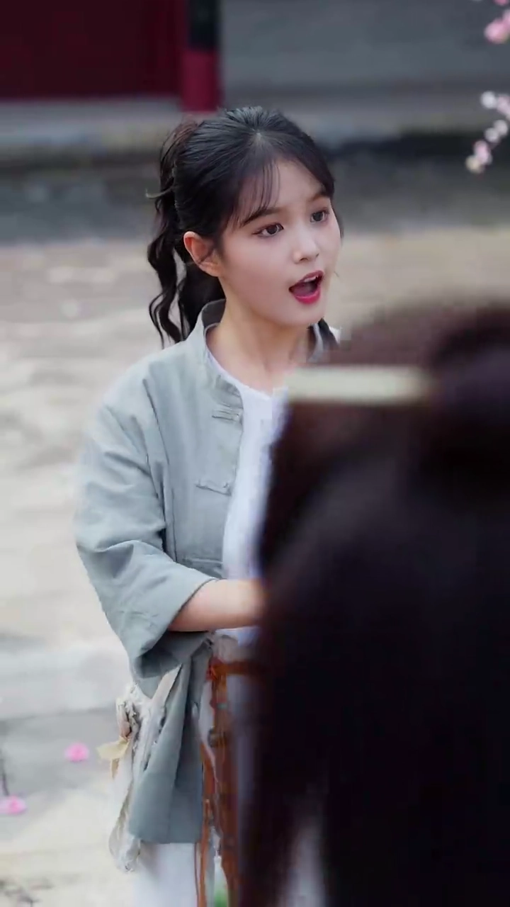 電撃結婚〜彼女の行動は常識外れ〜写真