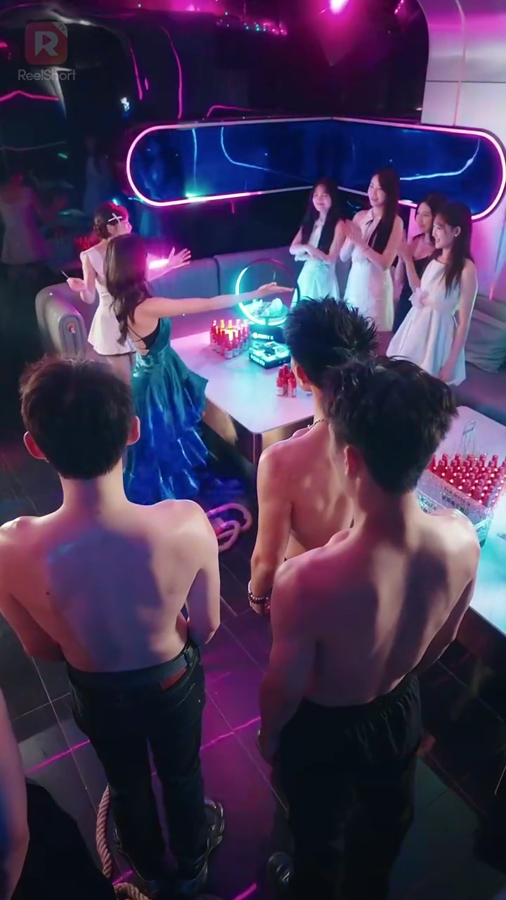 若奥様は手ごわい写真