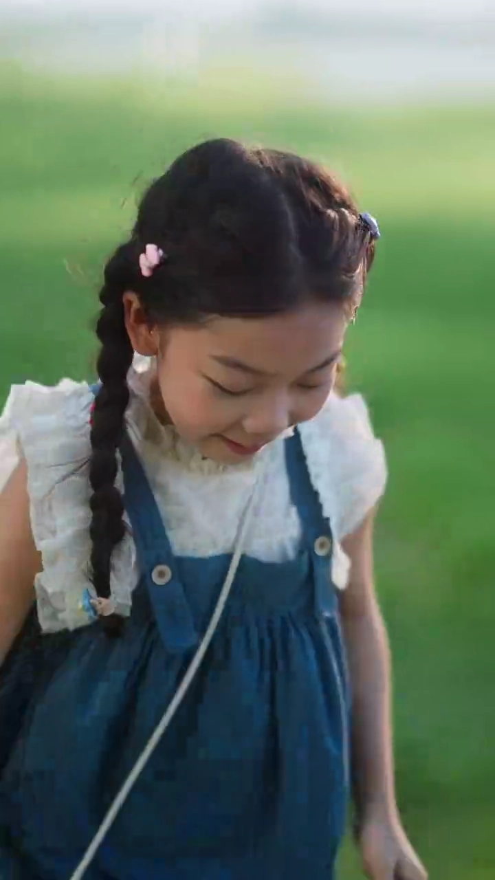 犬と話せる少女と彼女の忘れたパパ写真