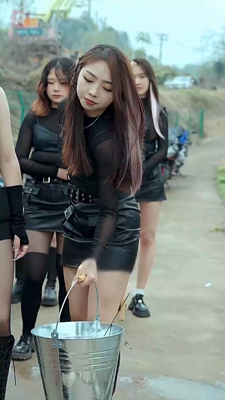 มาเฟียในเมืองหลวงรูปภาพ