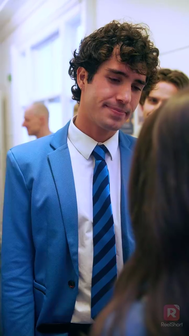 Babá para o Meu Valentão GostosãoFoto