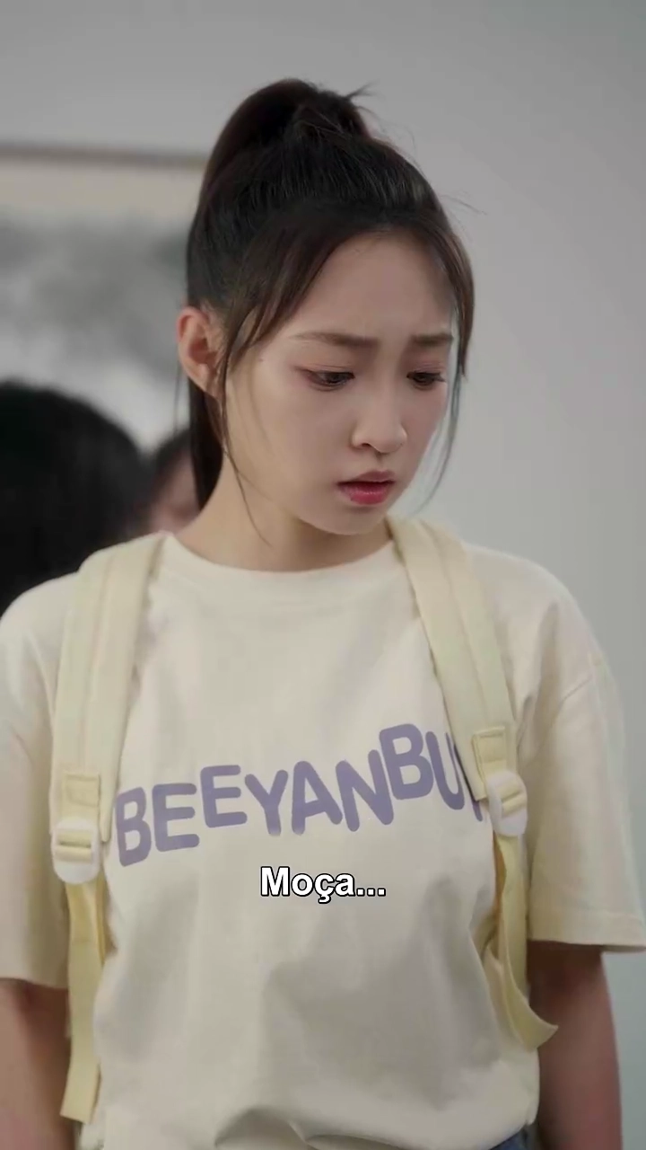 Esposa grávida mimada por bilionárioFoto