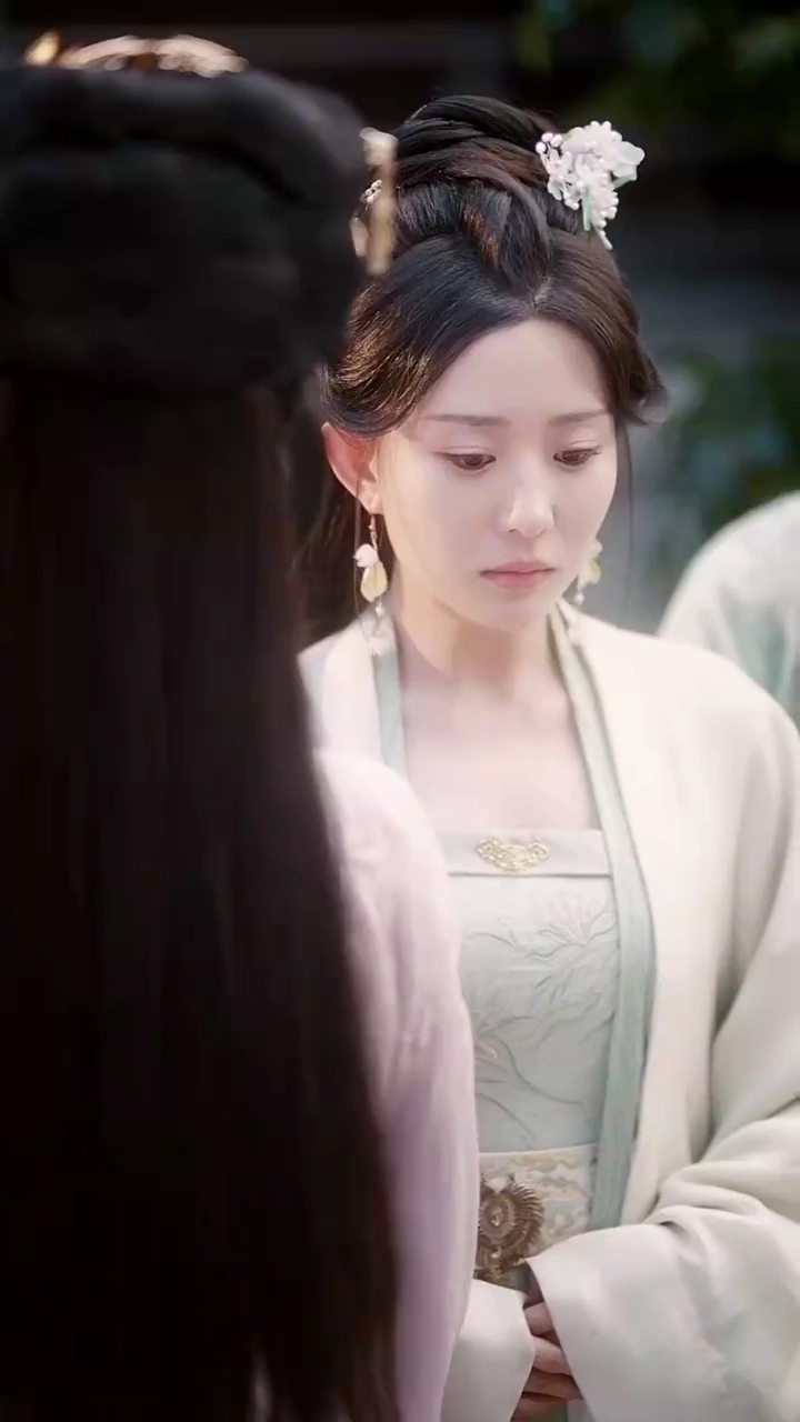 [Versão dublada] Laço amaldiçoado, amor quebradoFoto