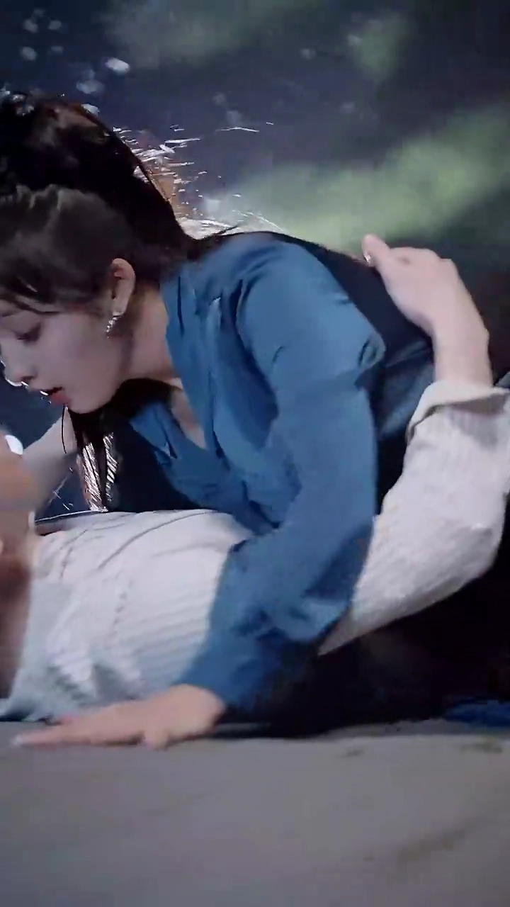 My Poor Trillionaire HusbandPhoto