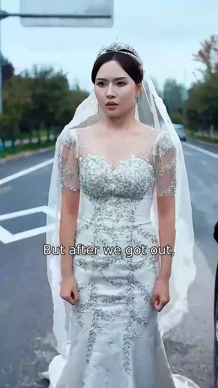 A Second Chance To Rewrite Her Wedding DayPhoto