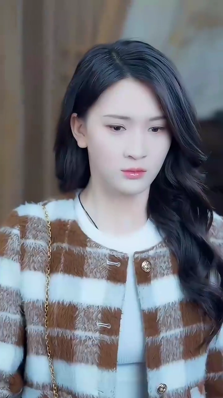 When Hate Is The First Chapter Of A Love StoryPhoto