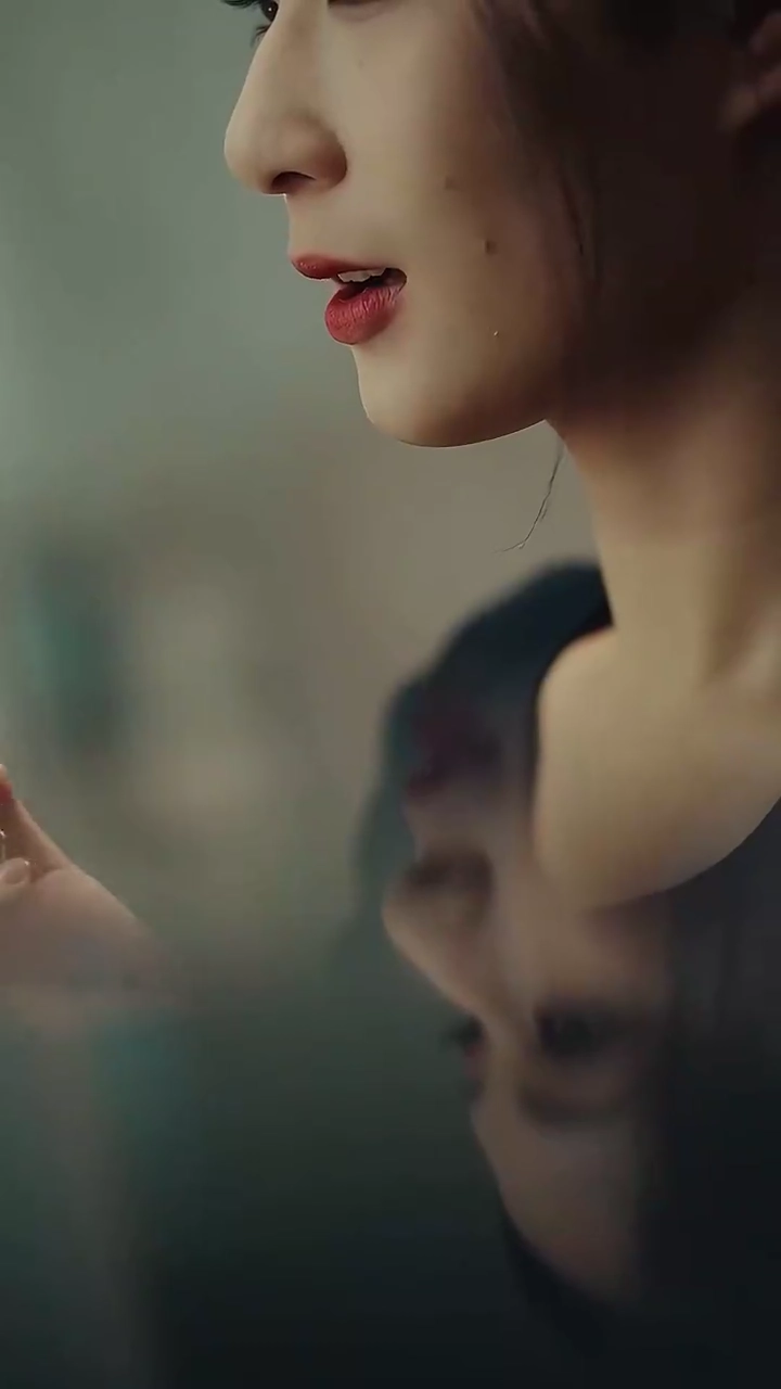 The Sleeping Heiress's CursePhoto