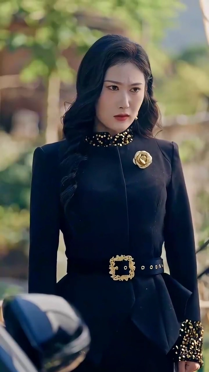 アホ、彼女は俺の母だぞ!写真