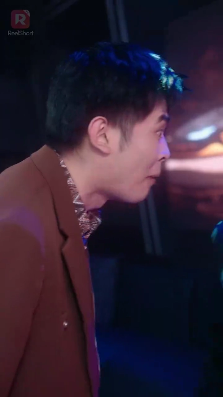 (พากย์) เสพติดเธอรูปภาพ