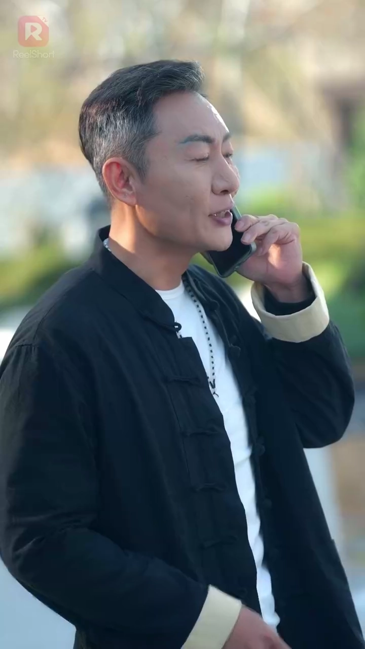 เธอดูถูกพ่อผัว แต่ไม่รู้ว่าฉันเป็นใครรูปภาพ